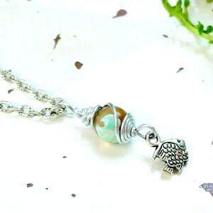 Dyed Agate Crystal Choker Necklace, Fish Pendant, Dainty Minimalist, 14"